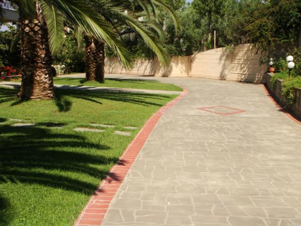 Stencil Concrete Spray