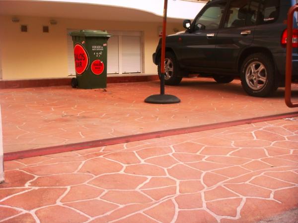 Stencil Concrete Spray